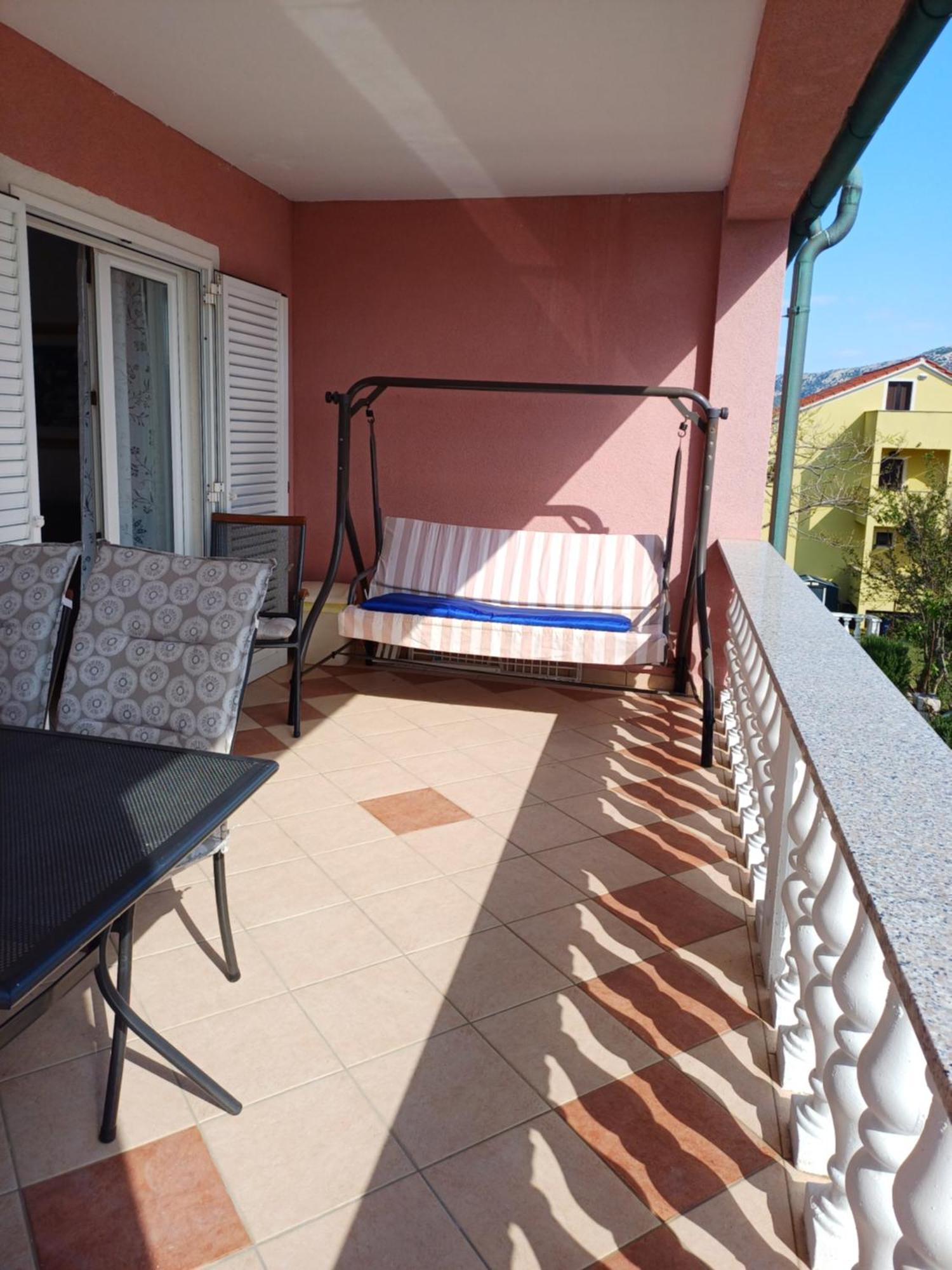 Apartman Bolob Baska  Ngoại thất bức ảnh